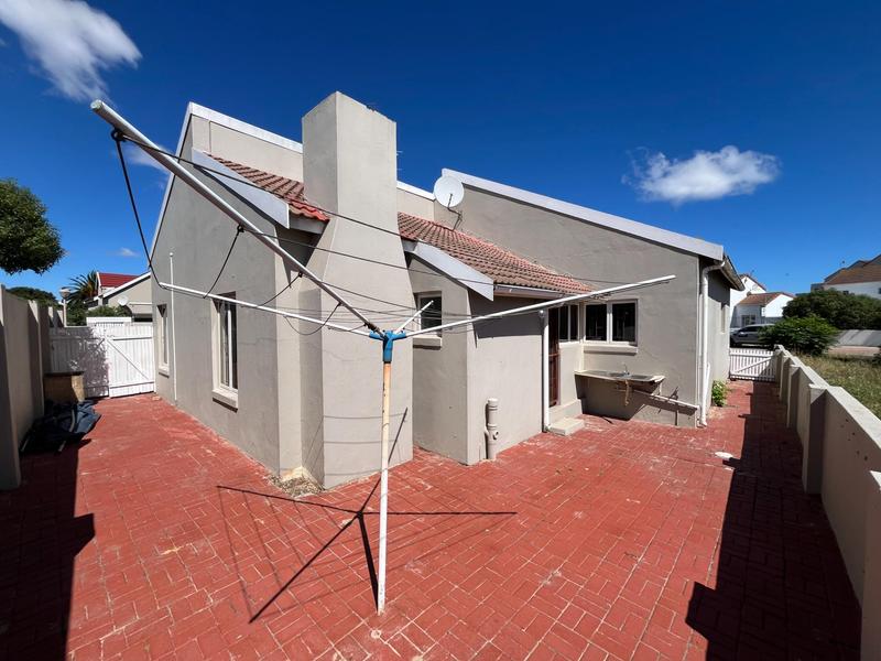 3 Bedroom Property for Sale in Port Owen Western Cape